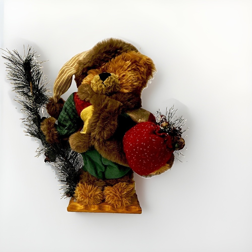 Vintage Dan Dee 16 inch Holiday Christmas bear